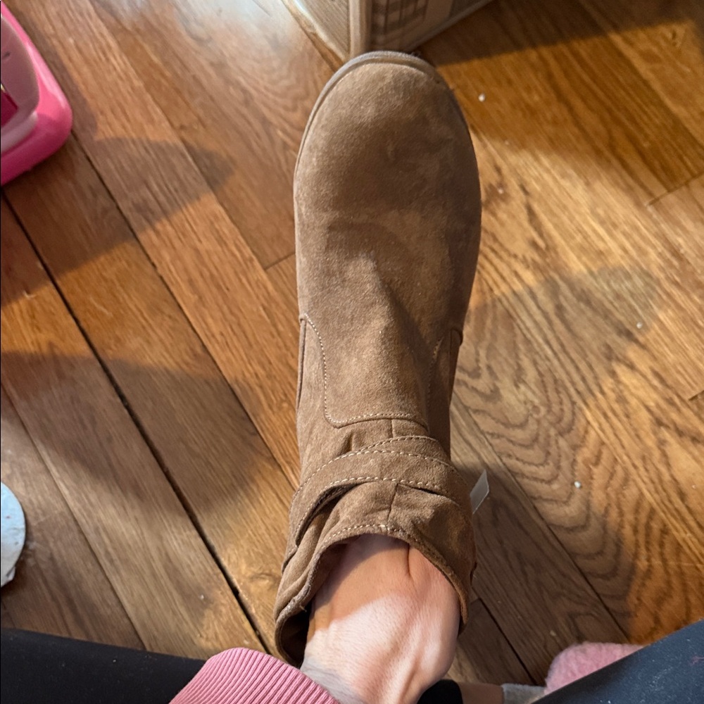 American Eagle By Payless Brown Heeled Boots